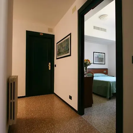 Adriana Hotel