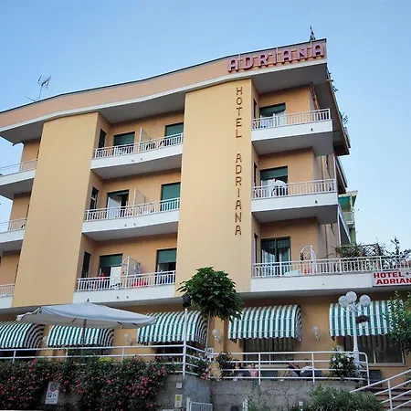 Szálloda Adriana Celle Ligure