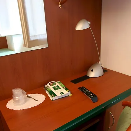 Adriana Hotel