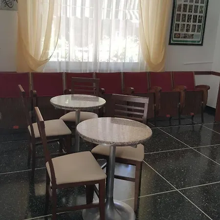 Adriana Hotel